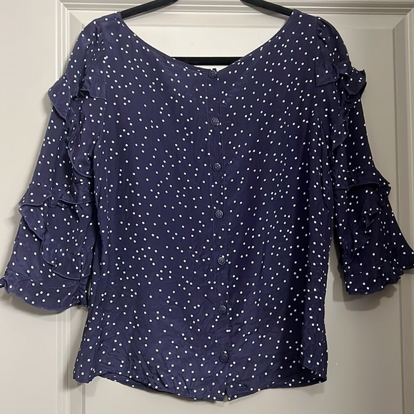 Maeve Anthropologie Navy Dot Washable Silk Ruffle Sleeve Blouse EUC - Picture 5 of 5